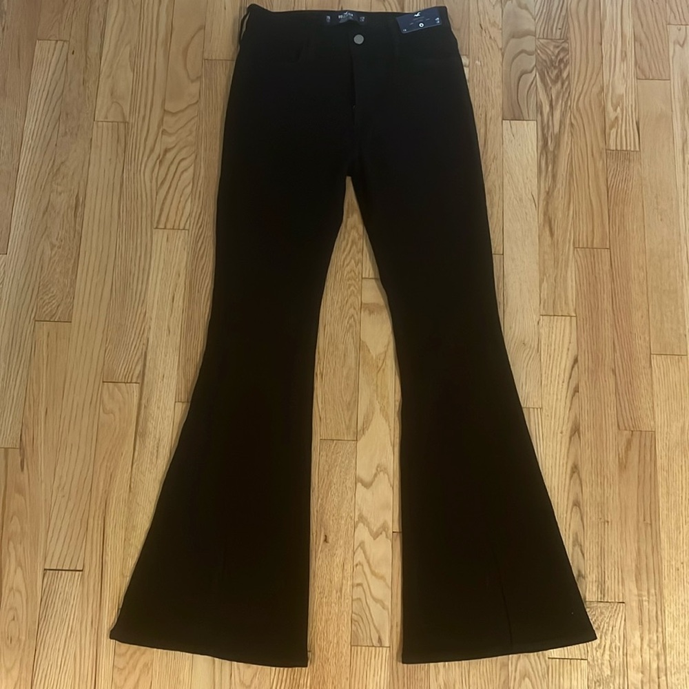 NWT Hollister high rise flare split leg detail